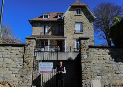 Travaux de rénovation de toiture sur maison à Suresnes 92150
